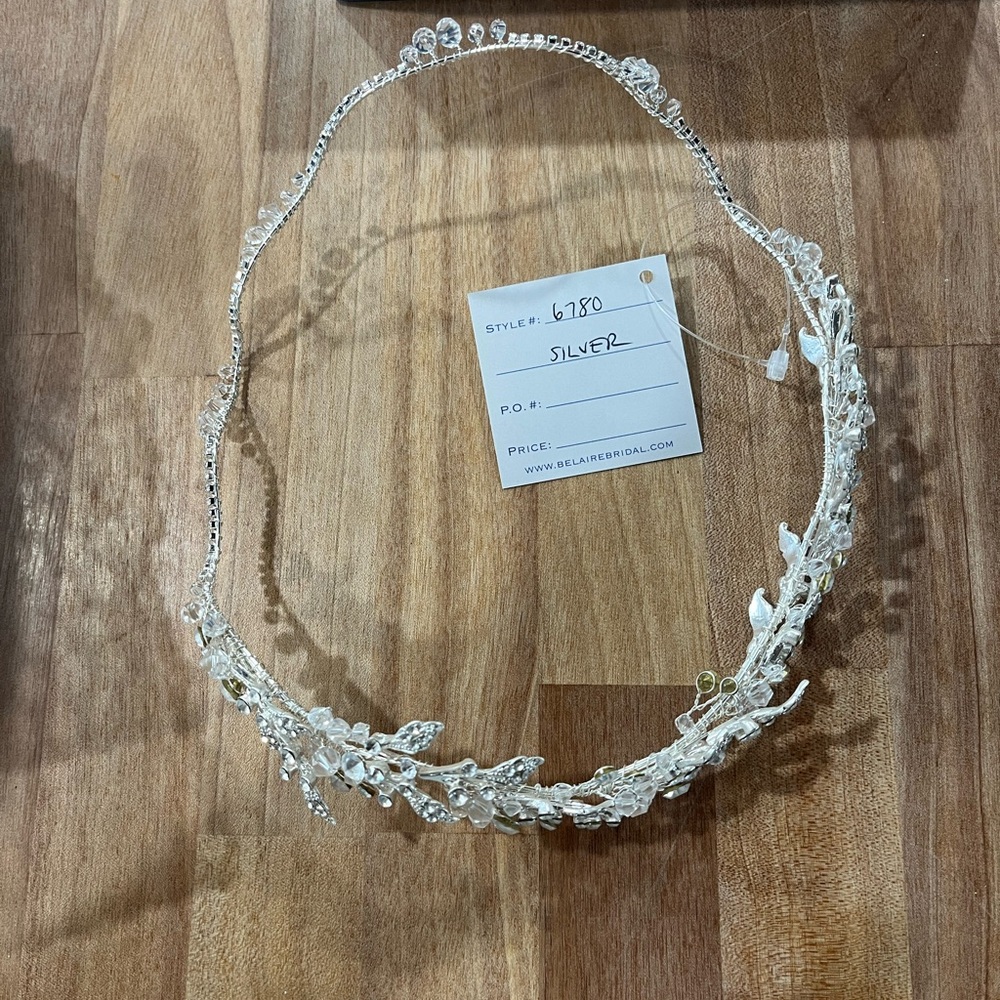 Bel Aire Bridal Headpiece